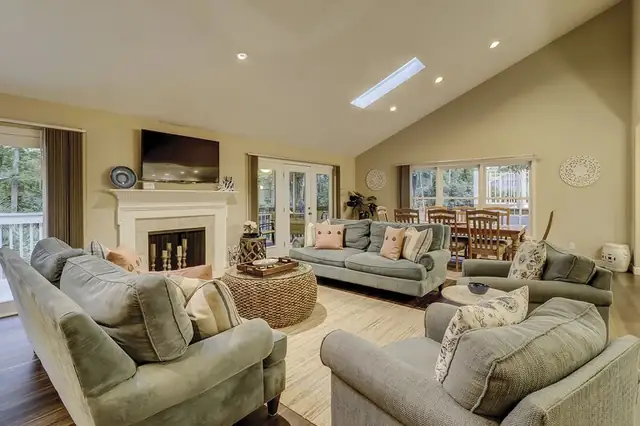 Living room at Mooring Buoy 48